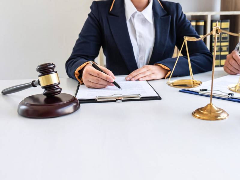 詳細(xì)閱讀:上海刑事律師視角:看守所轉(zhuǎn)監(jiān)獄后探視時間及相關(guān)要點解析 上海刑事律師視角:看守所轉(zhuǎn)監(jiān)獄后探視時間及相關(guān)要點解析